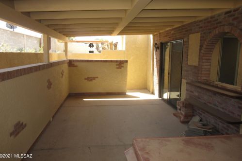 9810 2 St, Tucson AZ 85716-4308 exterior