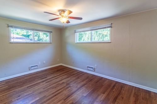 1216 Commercial St, Pittsburgh PA 15218-1102 exterior