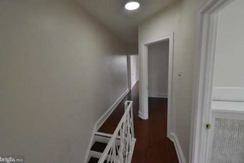 563 Godfrey Ave, Philadelphia PA  19126-3828 exterior