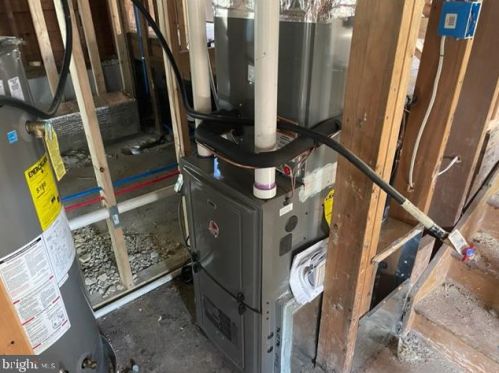 9 Shelton Ave, Trenton NJ  08618-1818 exterior