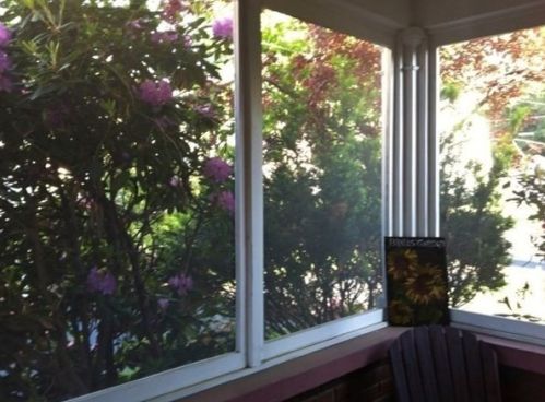 30 Pleasantview Ave, Springfield MA 01106-1019 exterior