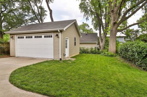 735 Eunice Ave, Saint Louis MO 63136-1101 exterior