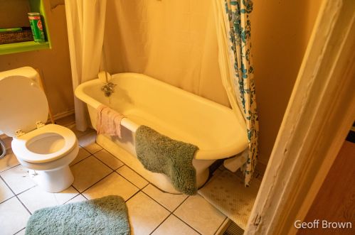 759 Jackson St, Grand Rapids MI 49504-5680 exterior