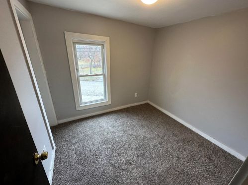 267 Myrtle Ave, Meskegon MI  49442-3290 exterior