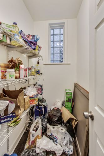 2338 18 Pl, Chicago IL 60608-2560 exterior