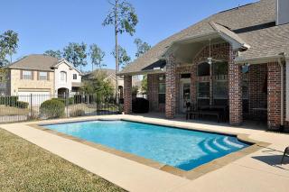 35 Fraiser Fir Pl, Spring TX  77389-5559 exterior