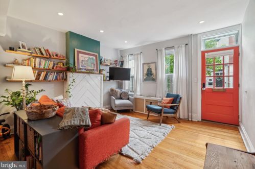 828 Judson St, Philadelphia PA  19130-1922 exterior