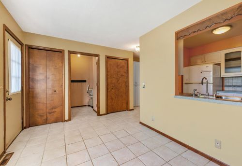 2277 Radcliff Cir, Grand Rapids MI 49546-7725 exterior