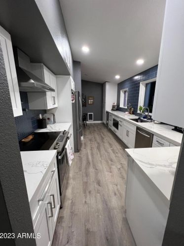 10064 Campbell Ave, Phoenix AZ  85037-5605 exterior