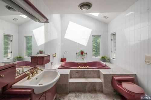 176 Chestnut St, Demarest NJ 07627-1035 exterior