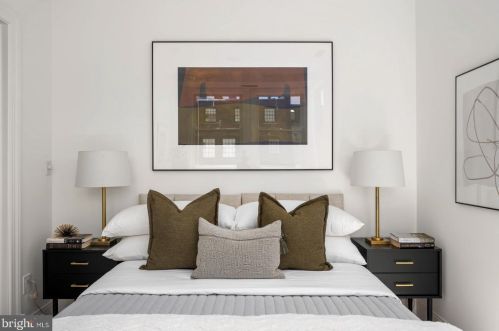 1709 21st St, Washington DC 20009-1112 exterior