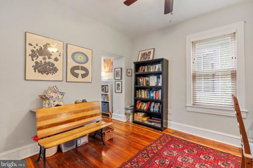 1340 Vly Pl, Washington DC 20020-5716 exterior