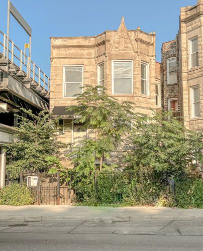1945 Kedzie Ave, Chicago IL 60629-3532 exterior