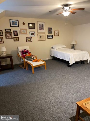 132 Marie Cir, Chester PA 19014-2269 exterior