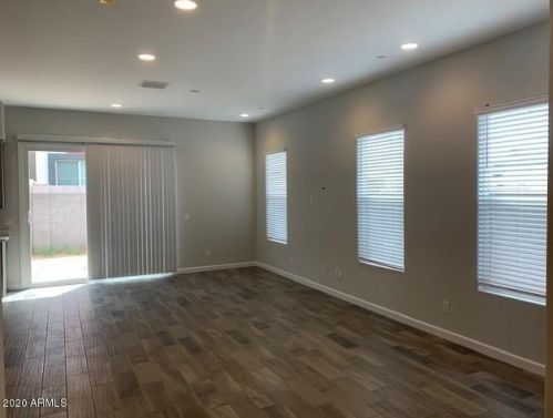 4341 Berkeley Rd, Phoenix AZ 85035-4623 exterior