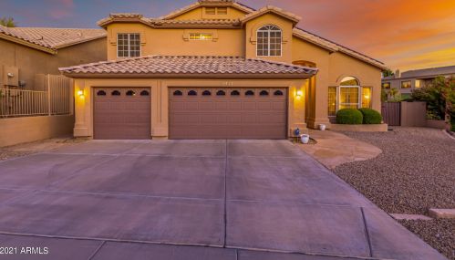 13433 13th St, Phoenix, AZ 85022-4903