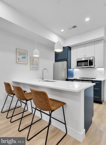 2310 4th St, Washington DC  20002-1220 exterior