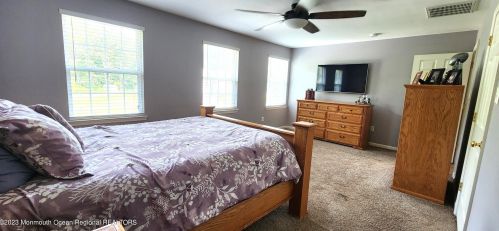 421 Virginia Ave, Berkeley Township NJ 08721-2318 exterior