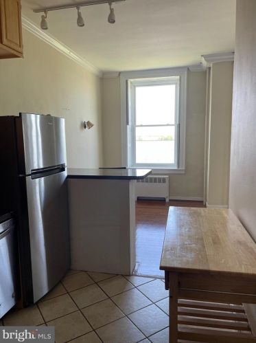 205 Bank Ave, Riverton NJ  08077-1156 exterior