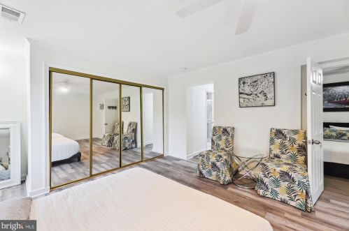 5117 Mount Vernon Memorial Hwy, Alexandria VA  22309-3319 exterior