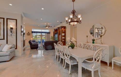 6761 Watertown Dr, Boynton Beach FL 33437-3920 exterior