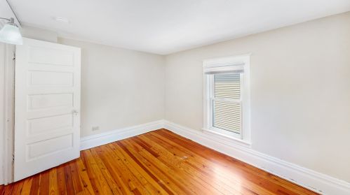 1405 Burdick St, Kalamazoo MI  49001-2701 exterior