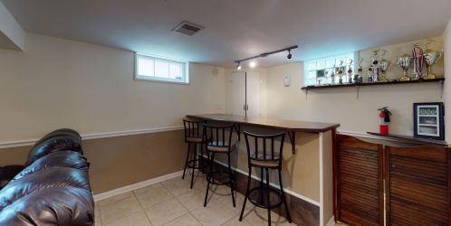 2246 15 Ave, Broadview IL 60155-4006 exterior