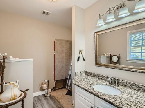 2080 Cedar Ln, Atlanta GA 30311-3939 exterior