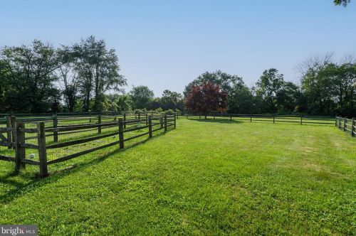 789 Rte 45, Pilesgrove NJ 08098-2528 exterior