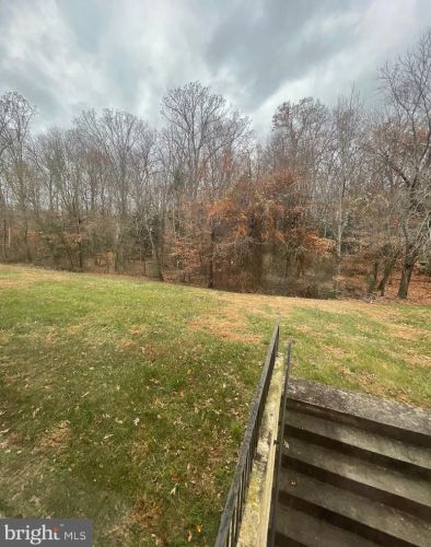 914 Strausberg St, Accokeek MD 20607-2845 exterior