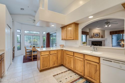 3508 Abrego Dr, Green Valley AZ 85614-1504 exterior