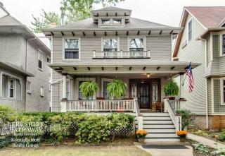 1411 Glenlake Ave, Chicago IL  60660-1802 exterior