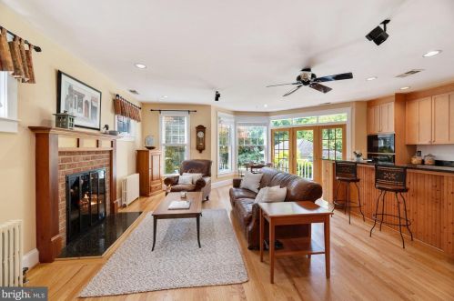 14 Glendale Ave, Alexandria VA 22301-2403 exterior