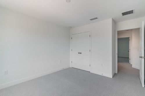 2113 Carmen St, Tampa FL 33606-1202 exterior