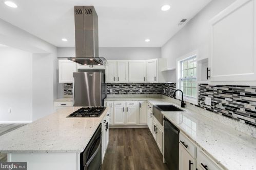 4912 Nannie Helen Burroughs Ave, Washington DC  20019-4817 exterior