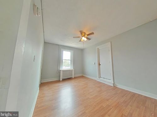 1422 Diamond St, Philadelphia PA 19122-1721 exterior