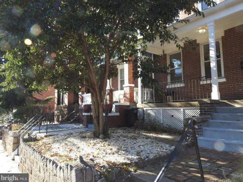 1826 4th St, Washington DC  20002-1575 exterior