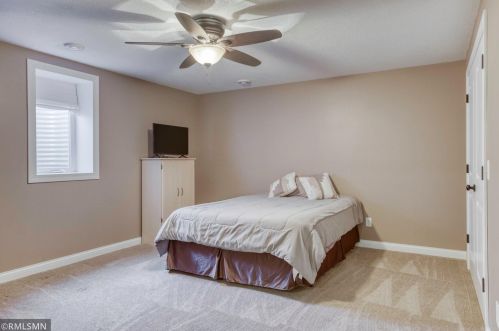 11724 Ivywood Trl, Saint Paul MN 55129-7758 exterior