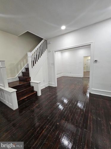 4537 15th St, Philadelphia PA  19140-1101 exterior