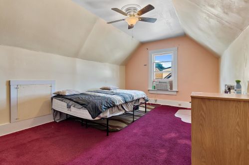 1619 24th Pl, Milwaukee WI 53205-1403 exterior