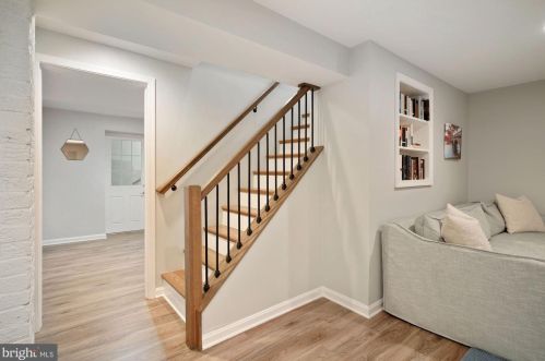 6543 Chesterfield Ave, Mc Lean VA  22101-5231 exterior