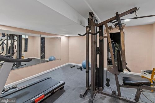 35 Alessio Ter, Trenton NJ 08620-9772 exterior