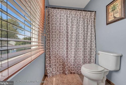 238 Pt Pleasant Ave, Berkeley Township NJ 08721-1354 exterior