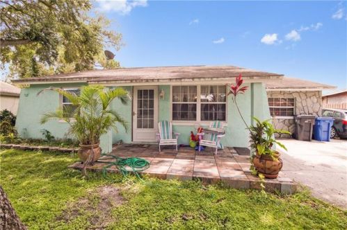 10104 Forest North Ct, Tampa, FL 33615-1644