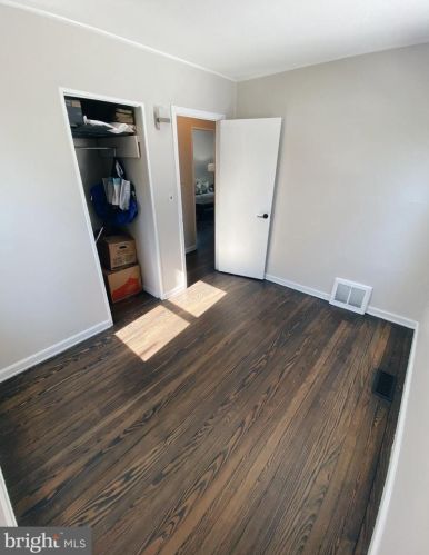 226 Sandalwood Ave, Trenton NJ 08619-2335 exterior