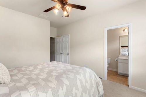 1737 Breyerton Dr, Atlanta GA 30329-4712 exterior