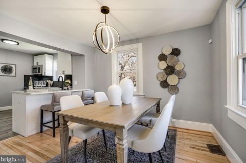 5111 Astor Pl, Washington DC  20019-6444 exterior