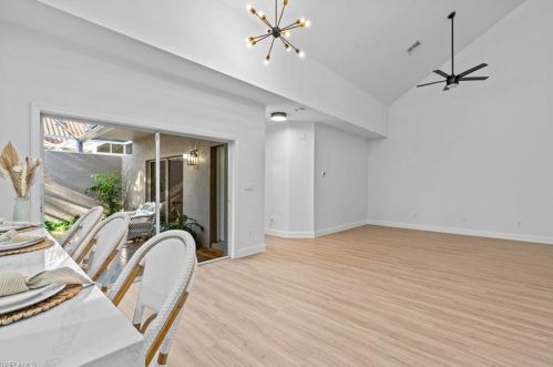 4227 Covey Cir, Naples FL 34109-2501 exterior