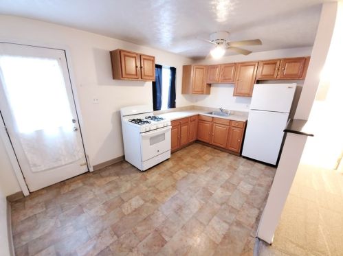 51 Norton St, Pittsburgh PA 15211-1855 exterior