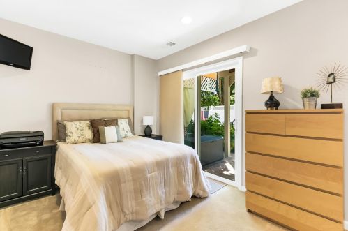 41 Pate Dr, Middletown NJ 07748-1750 exterior